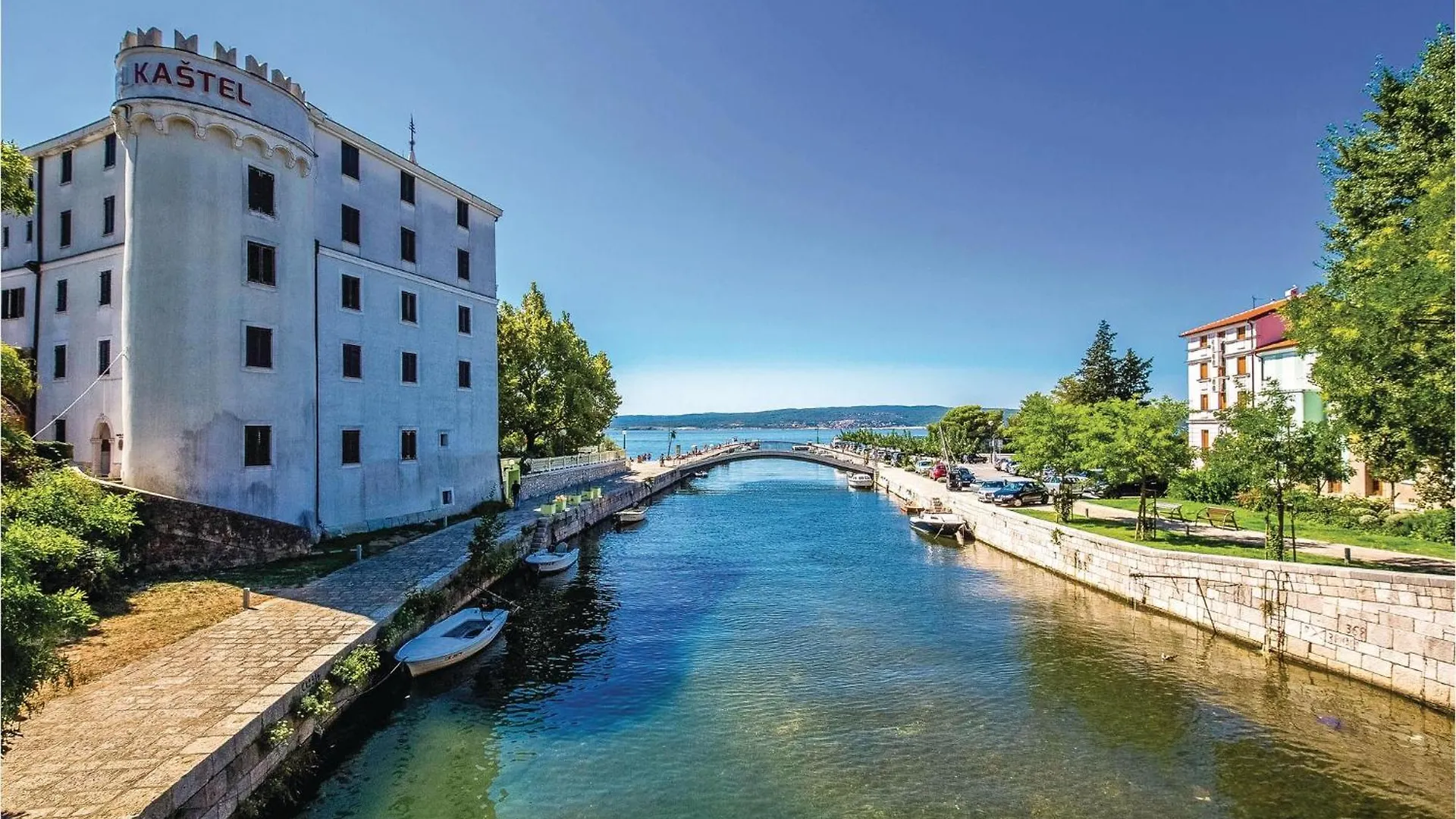 Gorgeous Apartment In Crikvenica