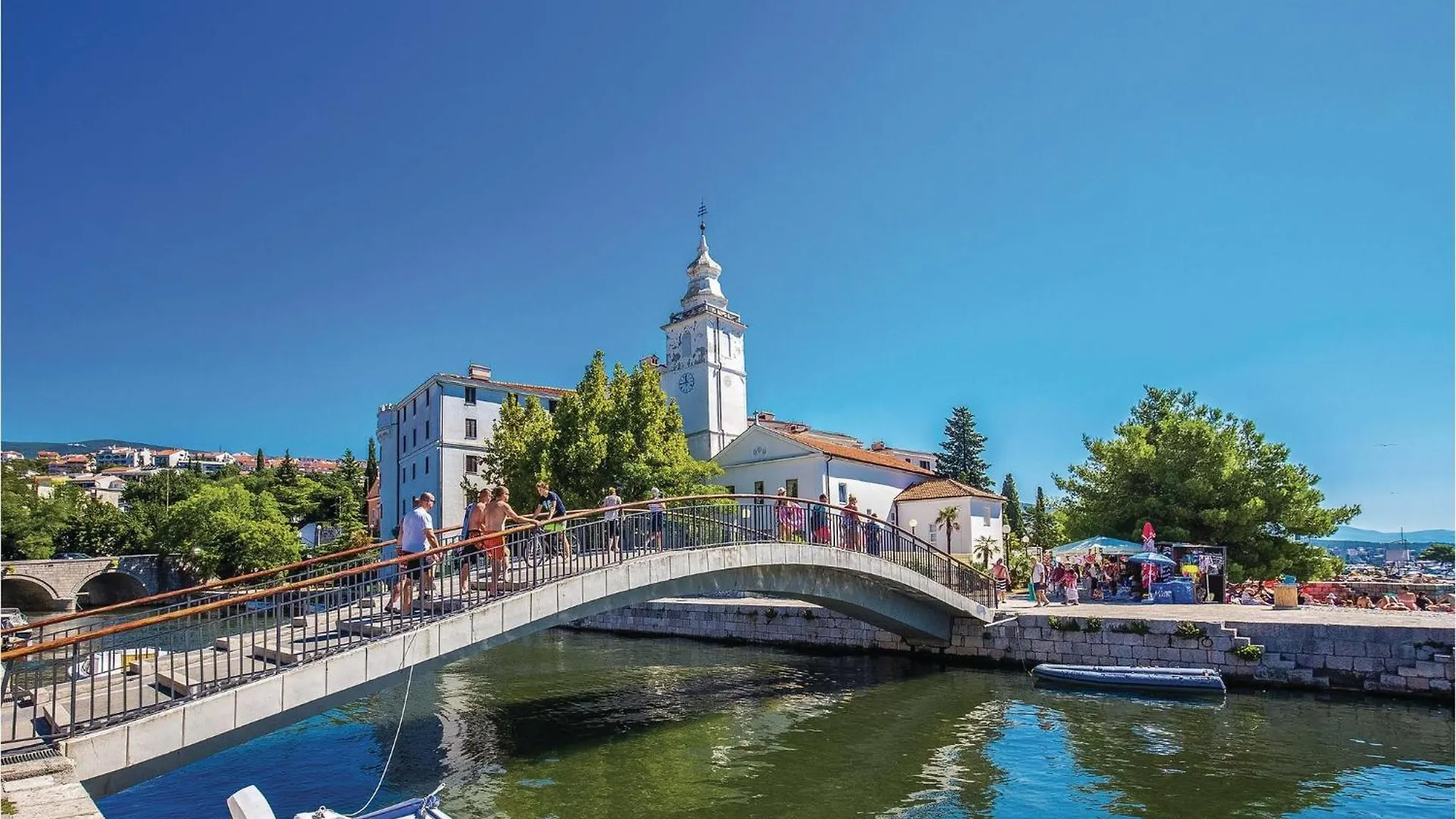 Gorgeous Apartment In Crikvenica